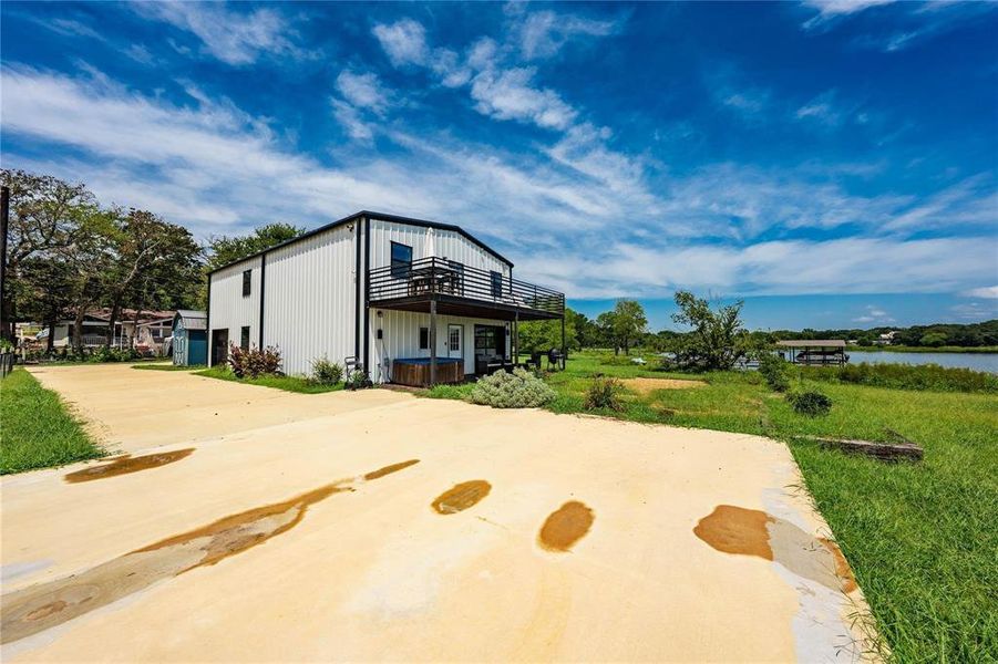 Community amenities in , Kemp (Image 17). Community amenities in , Kemp (Image 17).