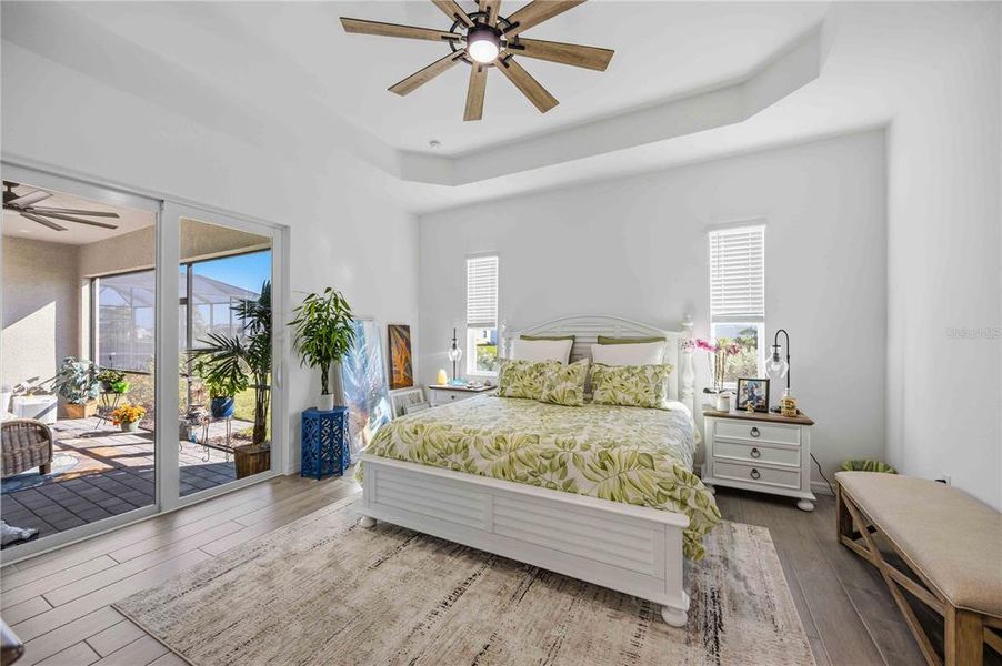Furnished interior view inside a new home in , Venice (Image 14).