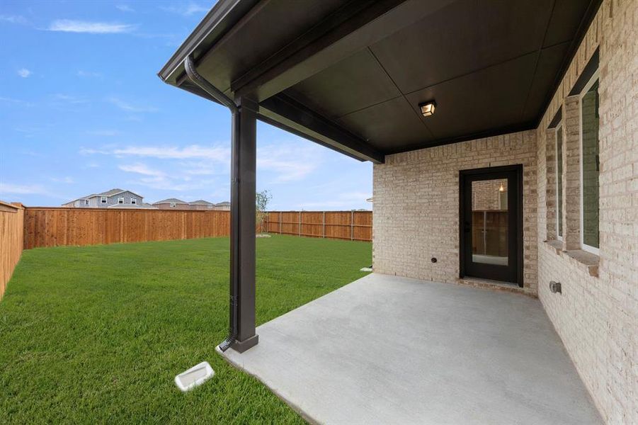 25. 14201 Gallatin - Patio