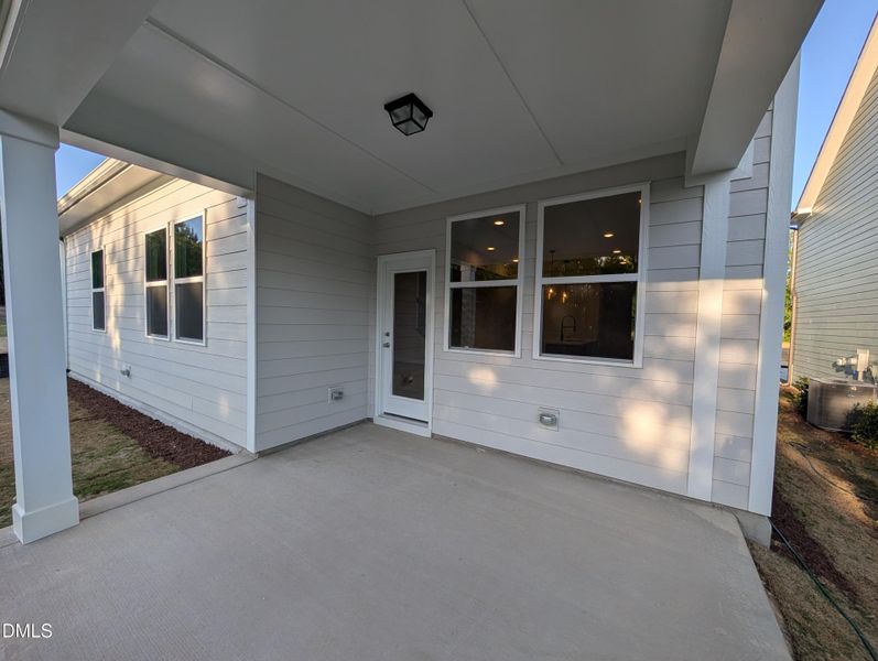 PXL_20260421_223504574.MP