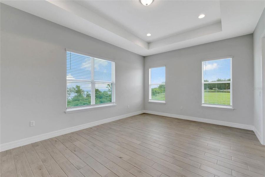 Spacious, unfurnished interior of a new home in Buena Lago, St. Cloud (Image 26).