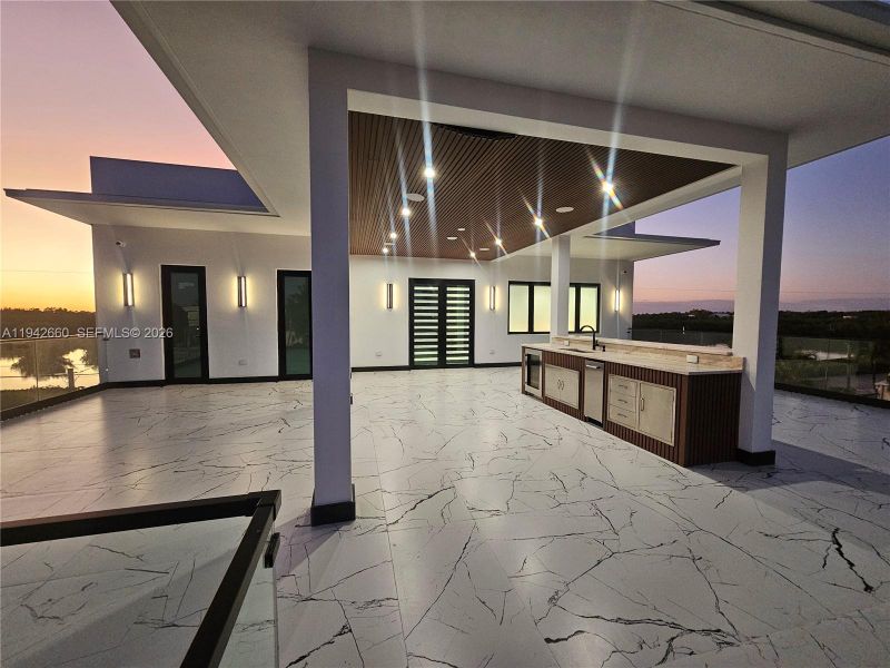 Exterior details and patio area of a home in , Key Largo (Image 45).