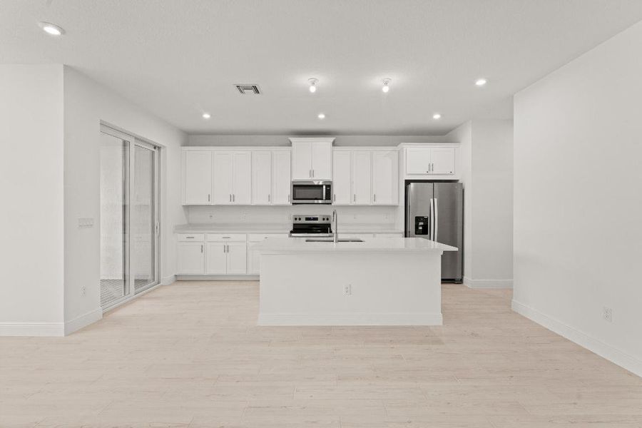 US_SEF_AQUA_LOT 140_kitchen