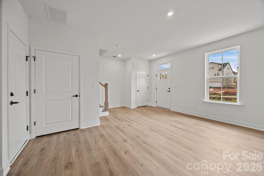 Spacious, unfurnished interior of a new home in River District Townhomes, Charlotte (Image 17).