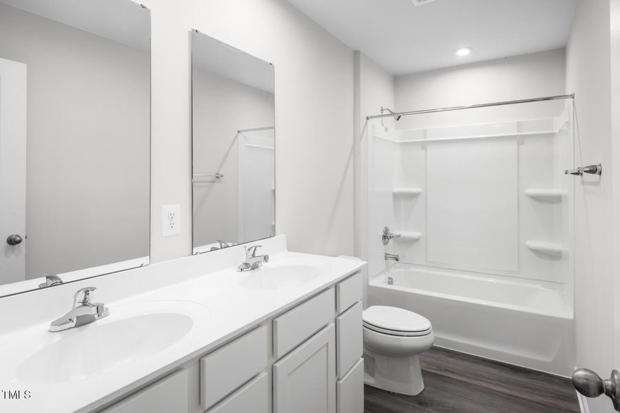 VM_HAZEL_S_BROOK_017