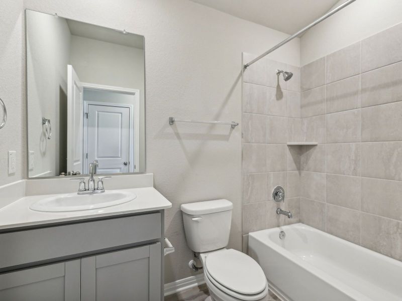 The two secondary bedrooms and the secondary bathroom are great for hosting company.