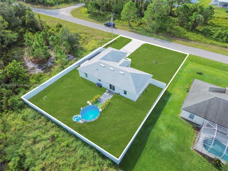 Image 20 of a home in . Image 20 of a home in .