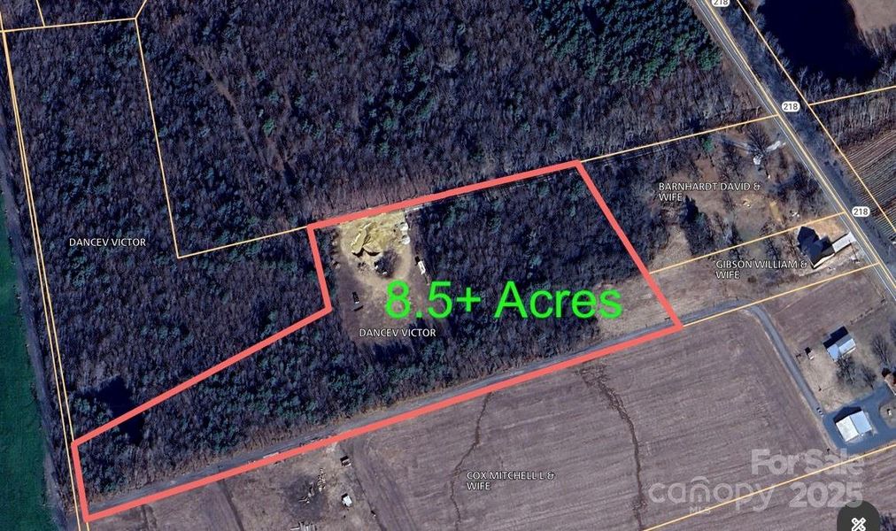 Image 37 of a home in . Image 37 of a home in .