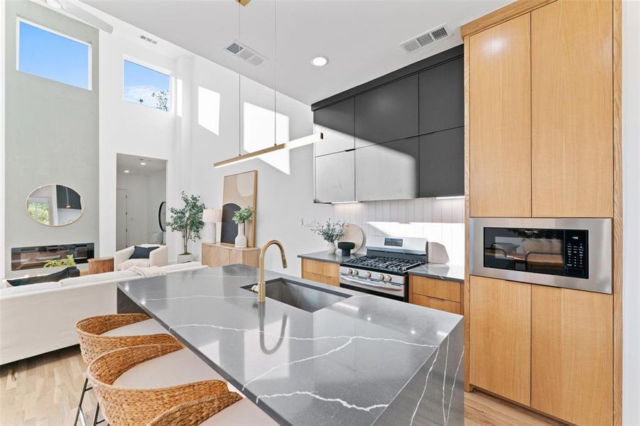 Furnished interior view inside a new home in , Dallas (Image 19).