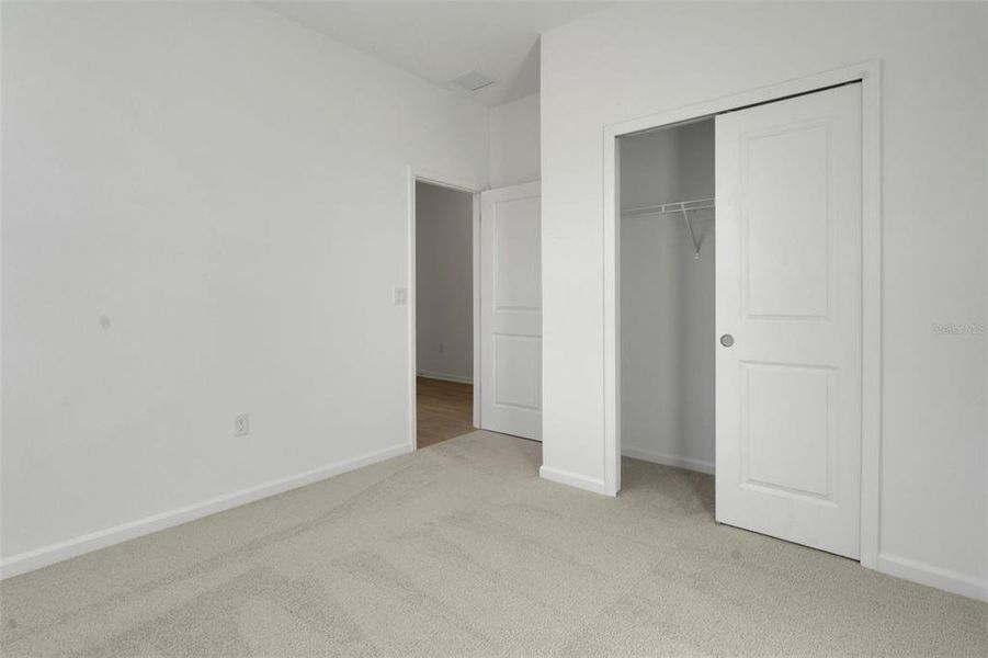 Spacious, unfurnished interior of a new home in Seaport Village, Tavares (Image 17).