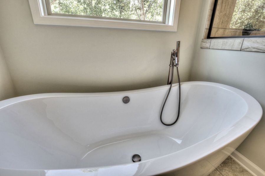 Representative furnished interior of a home built from the The Huntleigh by Bamford and Company in Rowland Springs, Cartersville (Image 13).