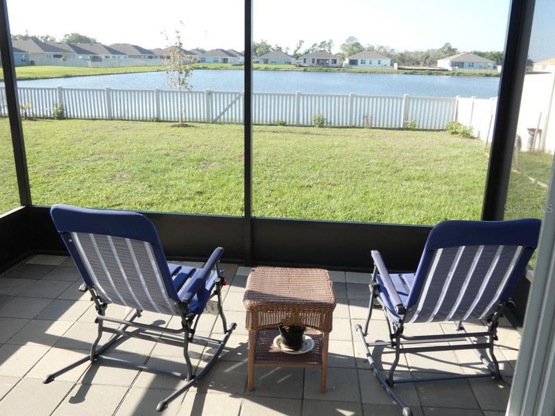 Exterior details and patio area of a home in Brookside, Ruskin (Image 22).
