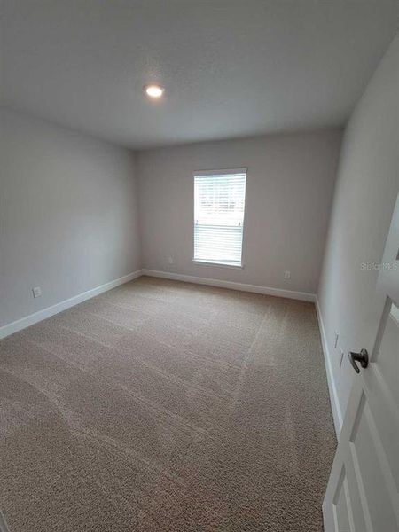Spacious, unfurnished interior of a new home in , Ocala (Image 21).