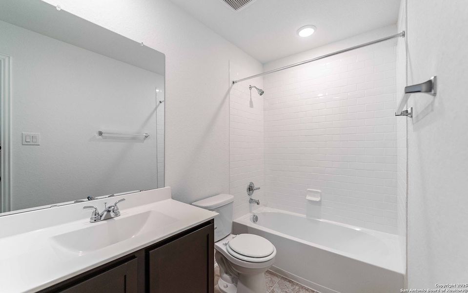 Furnished interior view inside a new home in Mesa Vista, Von Ormy (Image 3).