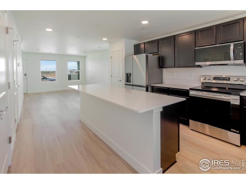 EXAMPLE PHOTO: KITCHEN