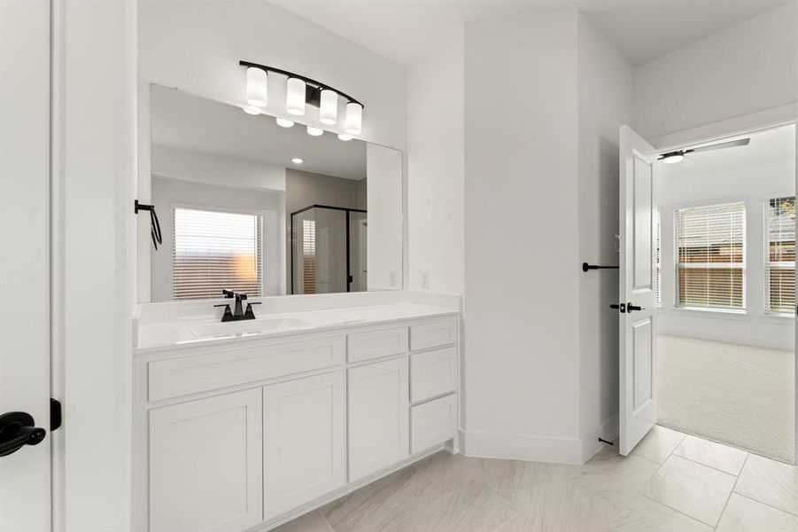 19. 2415 Haley - Bath (3) 19. 2415 Haley - Bath (3)