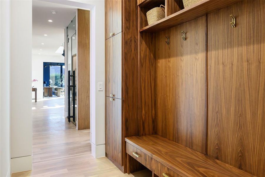 Furnished interior view inside a new home in , Dallas (Image 19).