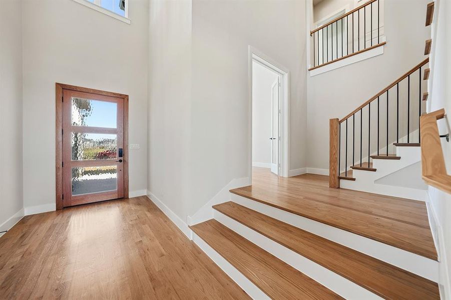 Spacious, unfurnished interior of a new home in , Prosper (Image 28).