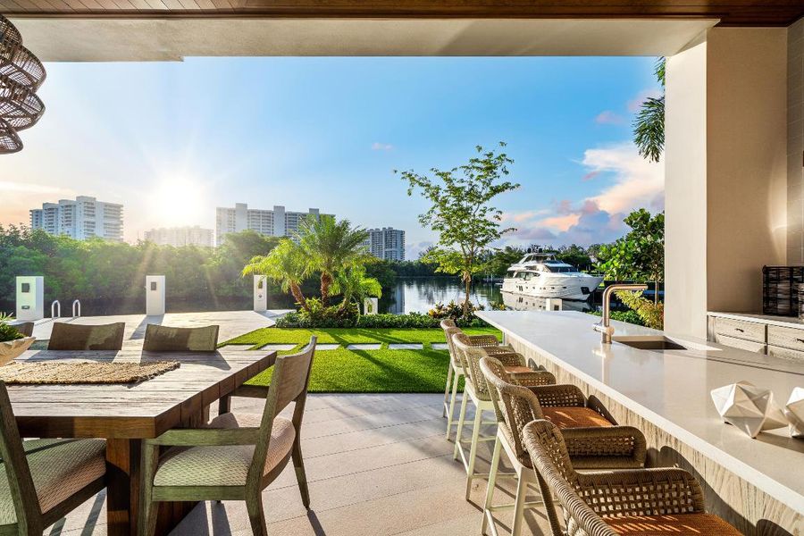 mls_SUMMER_KITCHEN_DAY