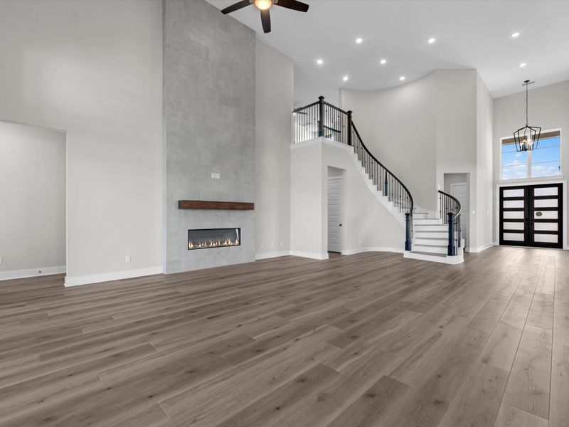 Spacious, unfurnished interior of a new home in Sienna 80′, Missouri City (Image 14). Spacious, unfurnished interior of a new home in Sienna 80′, Missouri City (Image 14).