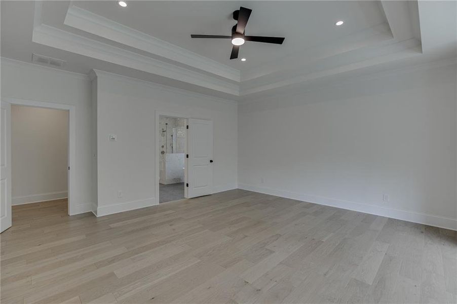 Spacious, unfurnished interior of a new home in , Buford (Image 29).