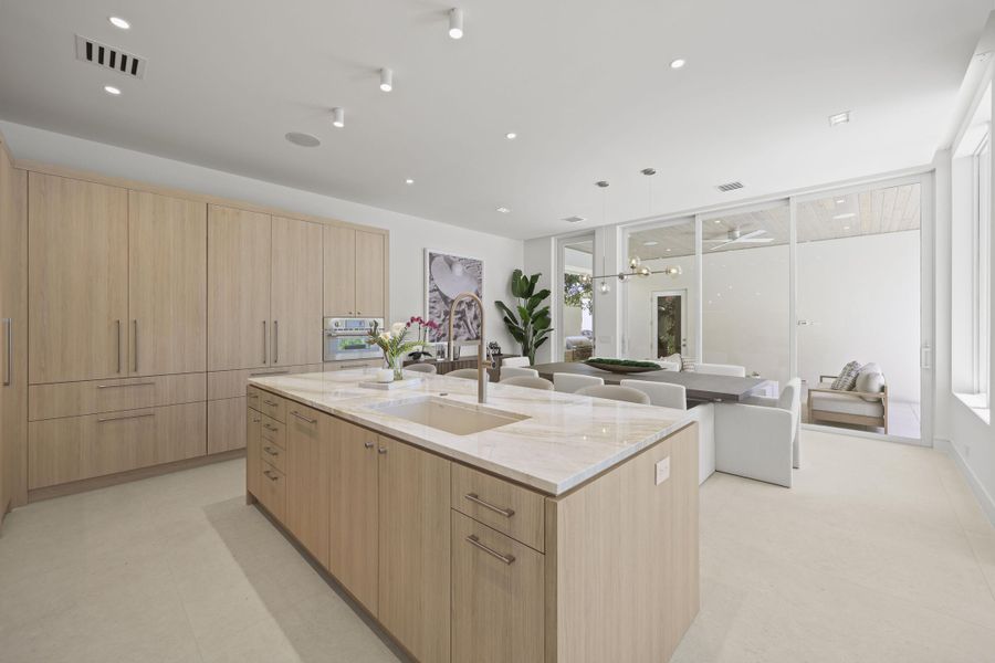 519 Southeast 4th Ave - 24.jpg-FULL