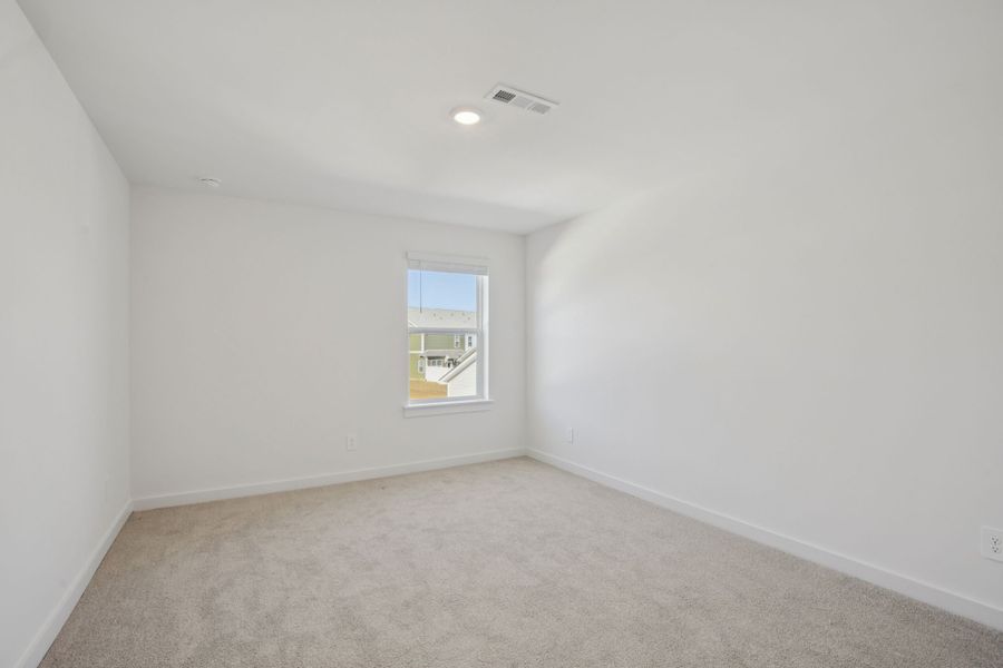 Spacious, unfurnished interior of a new home in Greystone - Vista Townhomes, Smyrna (Image 15).