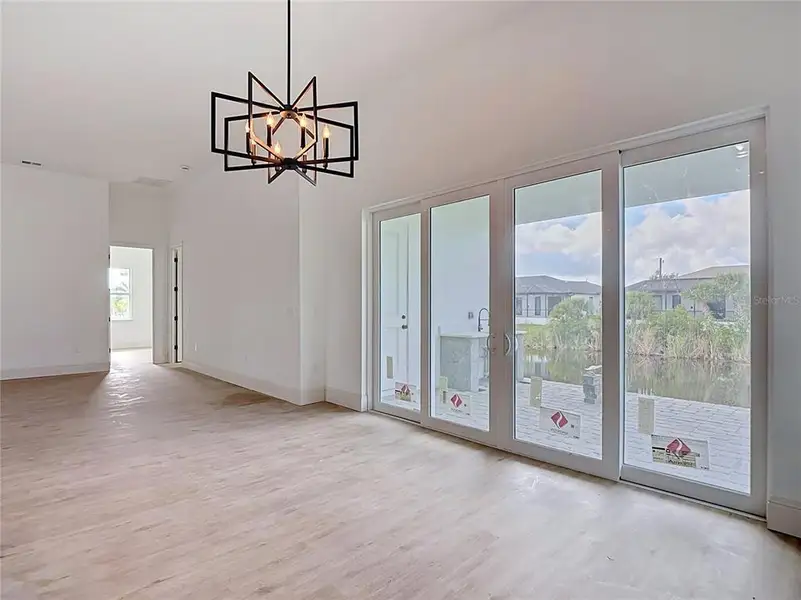 Spacious, unfurnished interior of a new home in , Port Charlotte (Image 25).