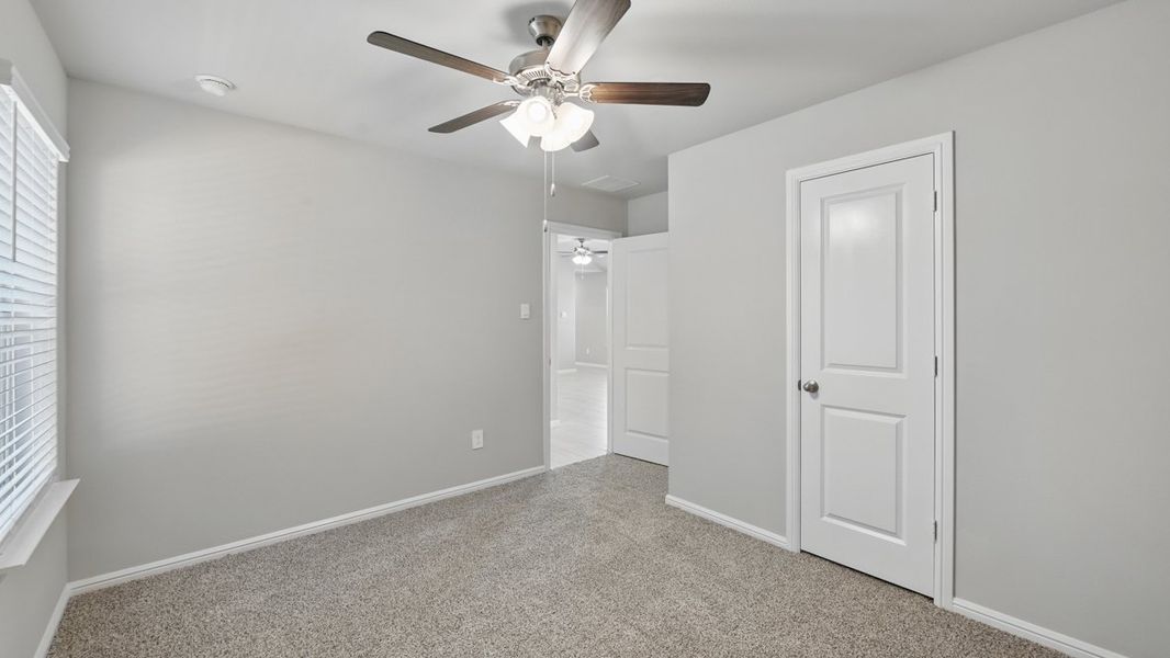 Spacious, unfurnished interior of a new home in Monarch at the Meadows, Ponder (Image 35).