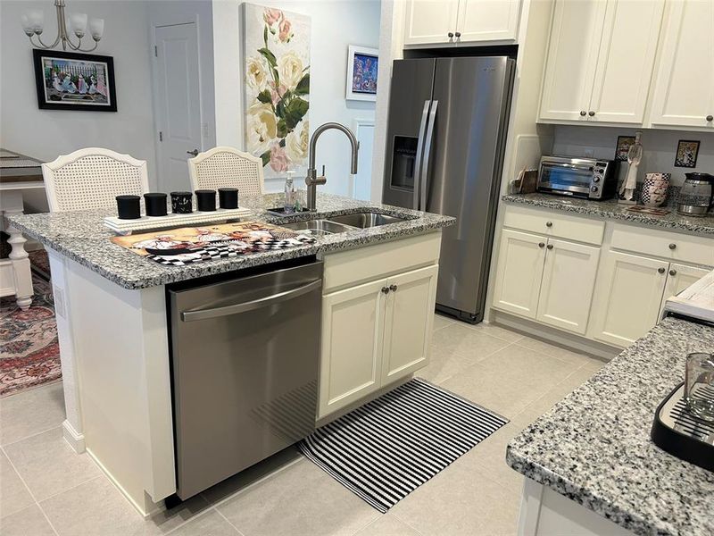 Furnished interior view inside a new home in , Winter Garden (Image 36).