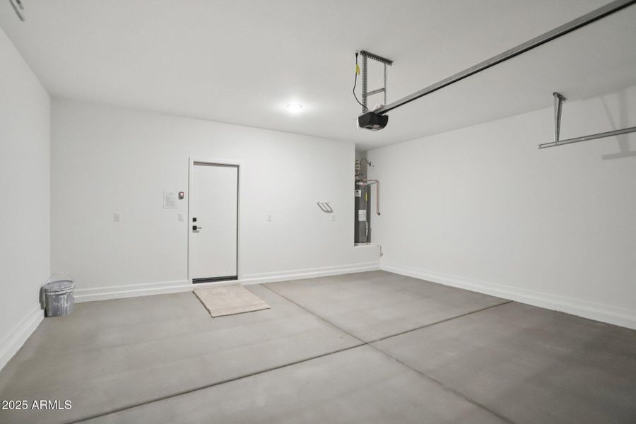 33-web-or-mls-La Senda Dr W-S0307-033