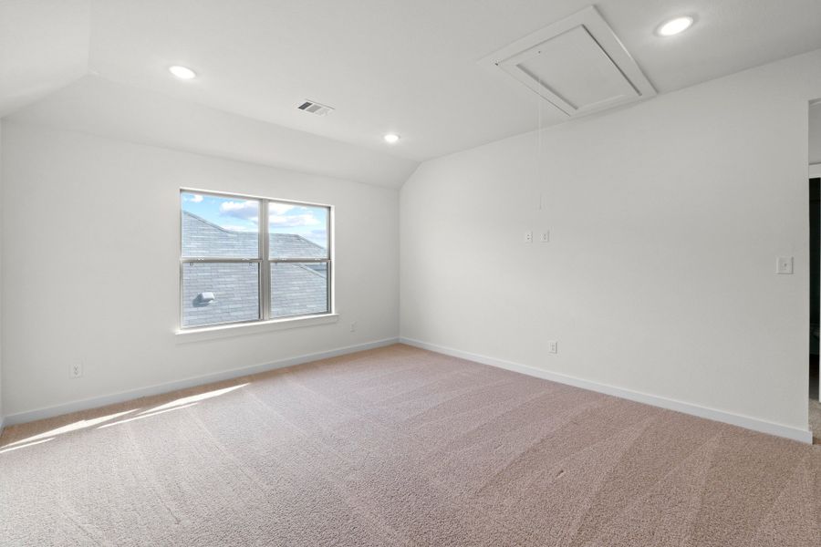 Spacious, unfurnished interior of a new home in Prairie Winds, Hutto (Image 30).