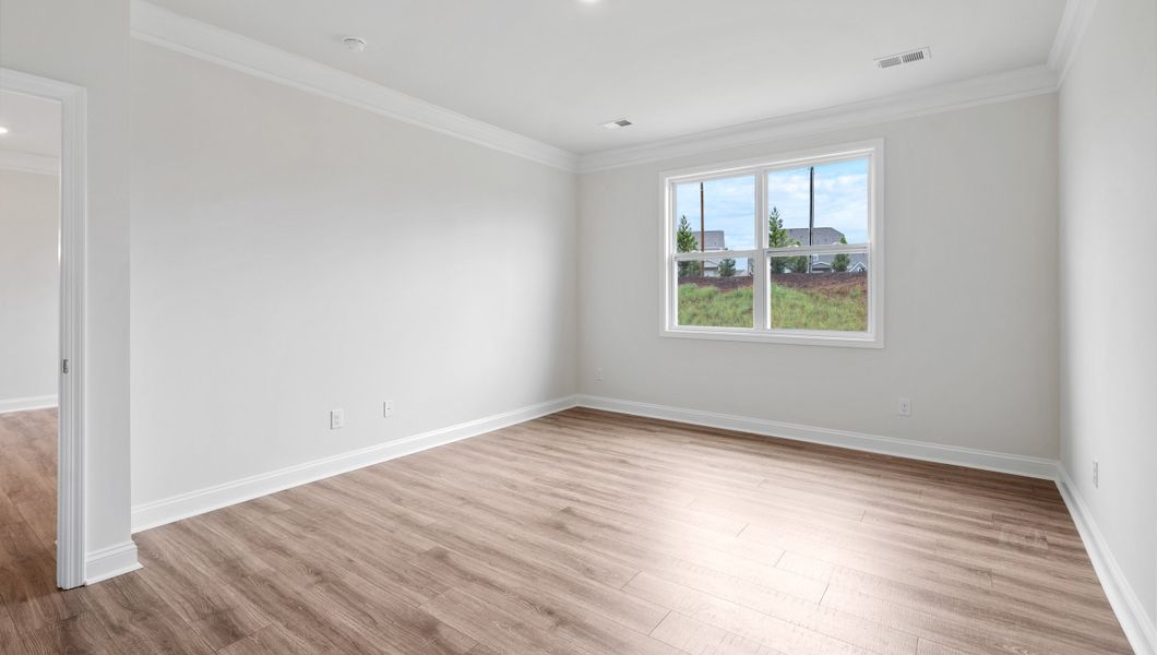Representative unfurnished interior of a home built from the Dover by D.R. Horton in The Villas at Pine Valley, Boiling Springs (Image 23).