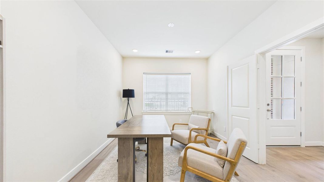 Furnished interior view inside a new home in White Oak Station, Houston (Image 6). Furnished interior view inside a new home in White Oak Station, Houston (Image 6).