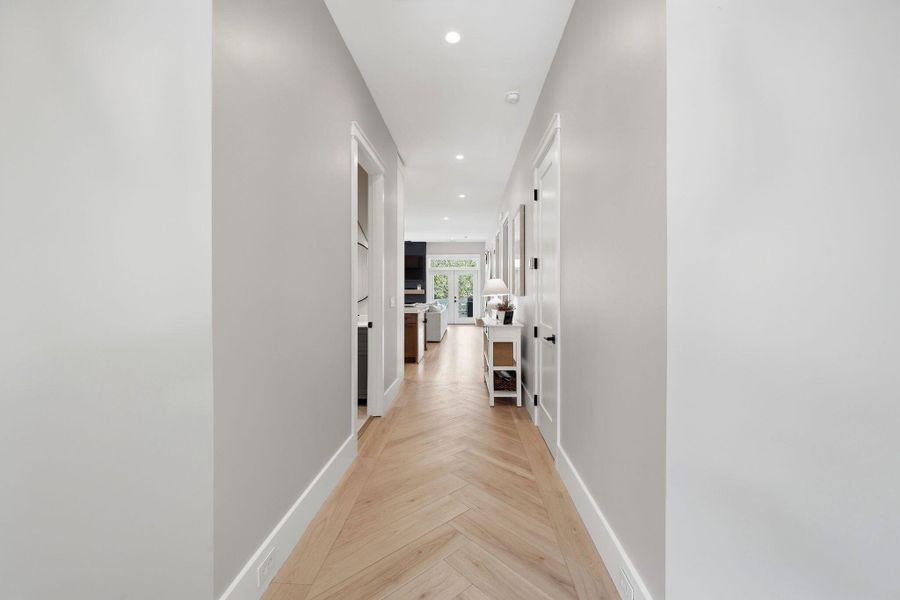 Spacious, unfurnished interior of a new home in , Johns Island (Image 21). Spacious, unfurnished interior of a new home in , Johns Island (Image 21).