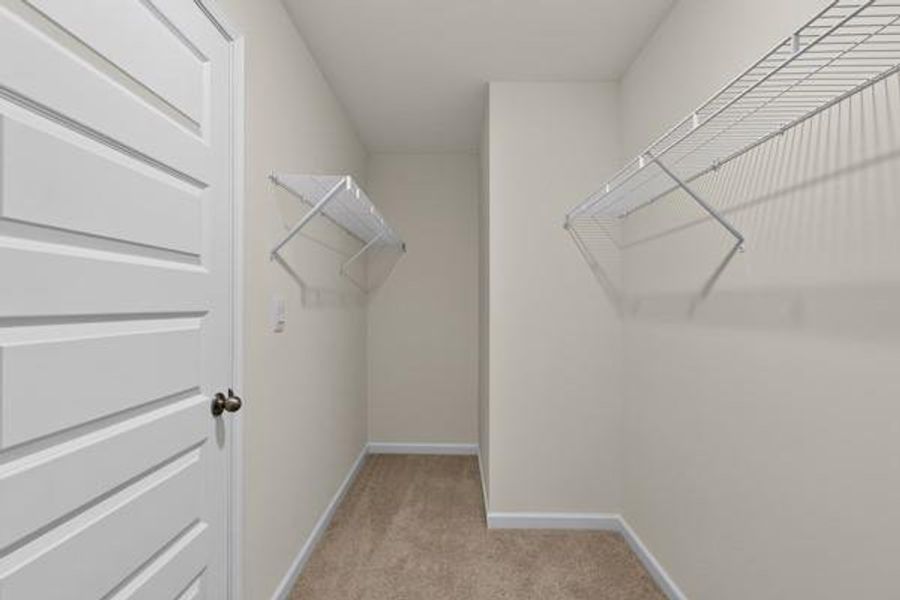 Spacious, unfurnished interior of a new home in , Atlanta (Image 15).