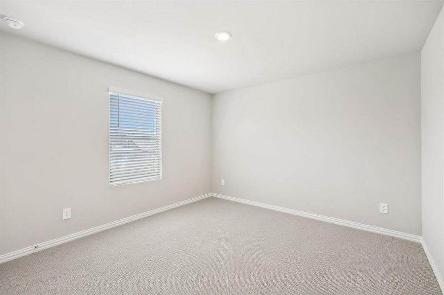 Photo is not of the actual home, but is an inspirational photo of builder’s model home and may depict options, furnishings, and/or decorator features that are not included. Photo is not of the actual home, but is an inspirational photo of builder’s model home and may depict options, furnishings, and/or decorator features that are not included.