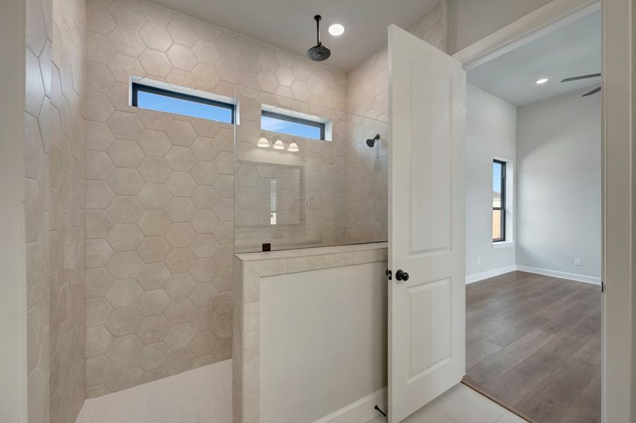 Owner's Bath Owner's Bath