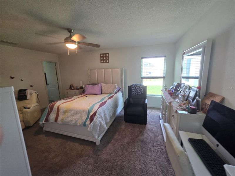 Furnished interior view inside a new home in , Winter Haven (Image 9).