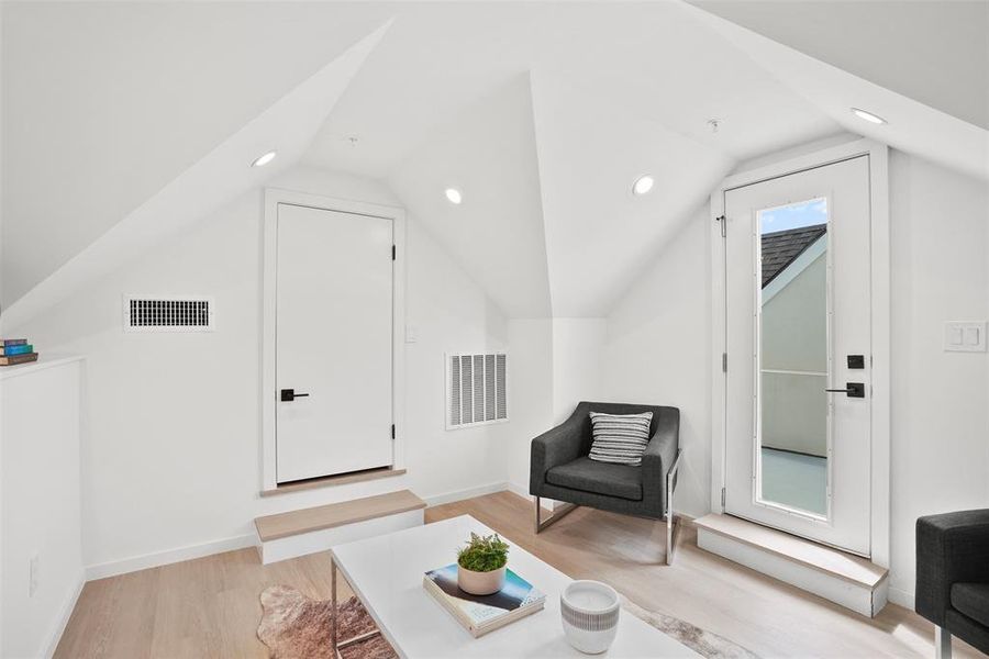 Furnished interior view inside a new home in , Dallas (Image 33).