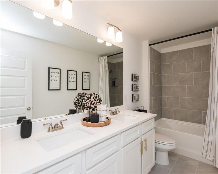Furnished interior view inside a new home in Stratford Square, Lawrenceville (Image 48).