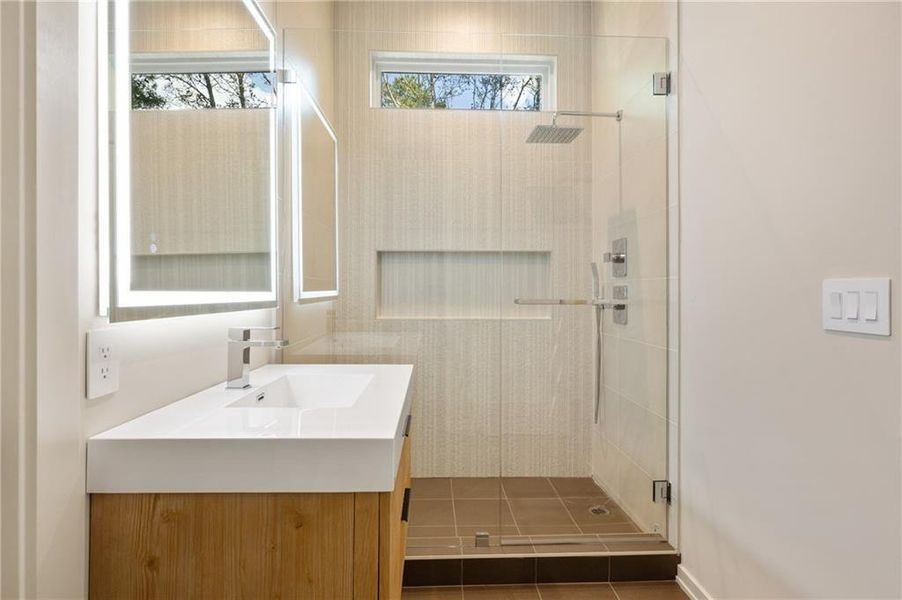 Furnished interior view inside a new home in , Sandy Springs (Image 49).