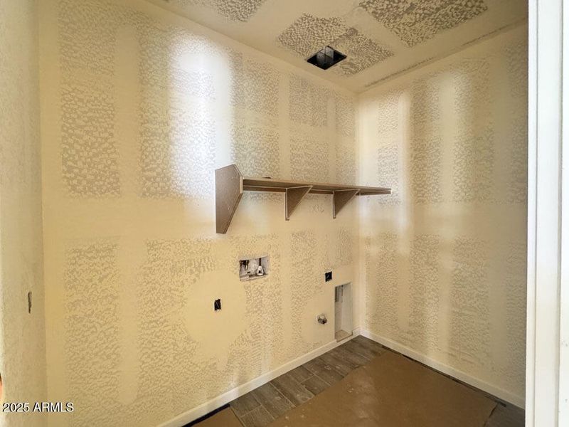 008 Laundry 008 Laundry