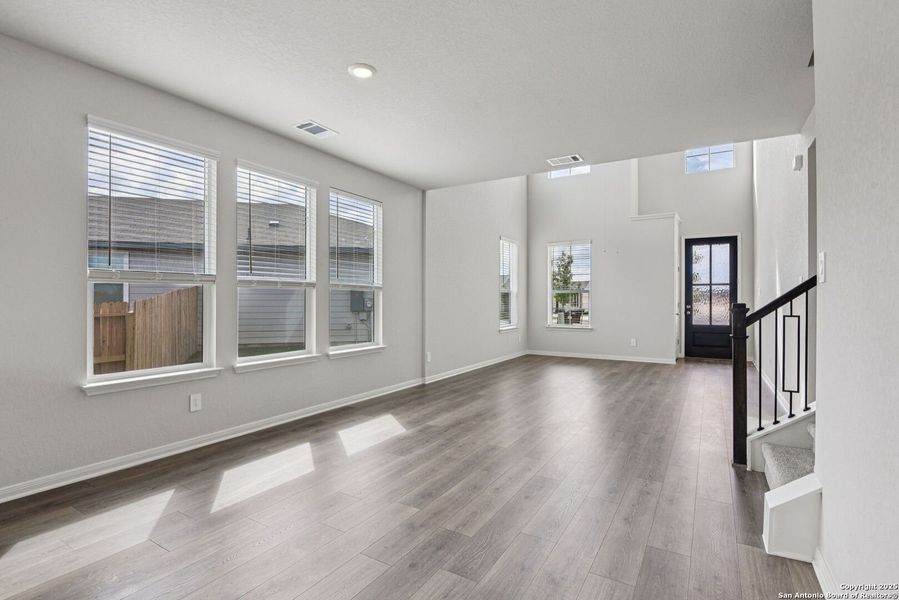 Spacious, unfurnished interior of a new home in Estancia Ranch - Premier Series, San Antonio (Image 26). Spacious, unfurnished interior of a new home in Estancia Ranch - Premier Series, San Antonio (Image 26).