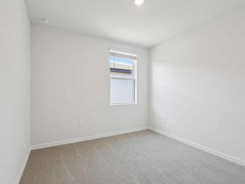 Spacious, unfurnished interior of a new home in The Meadow at Crossprairie, St. Cloud (Image 11).