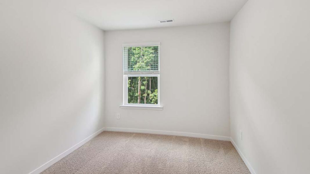 Representative unfurnished interior of a home built from the Pearson by D.R. Horton in Clark Creek Landing Townhomes, Lincolnton (Image 14).