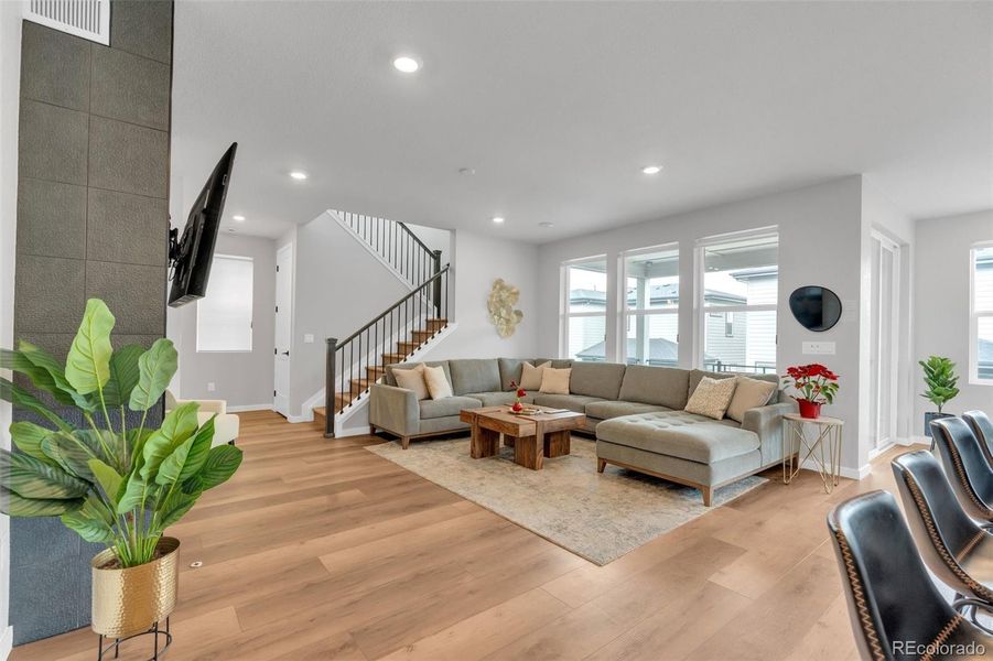 Beautiful, easy maintenance, upscale flooring.