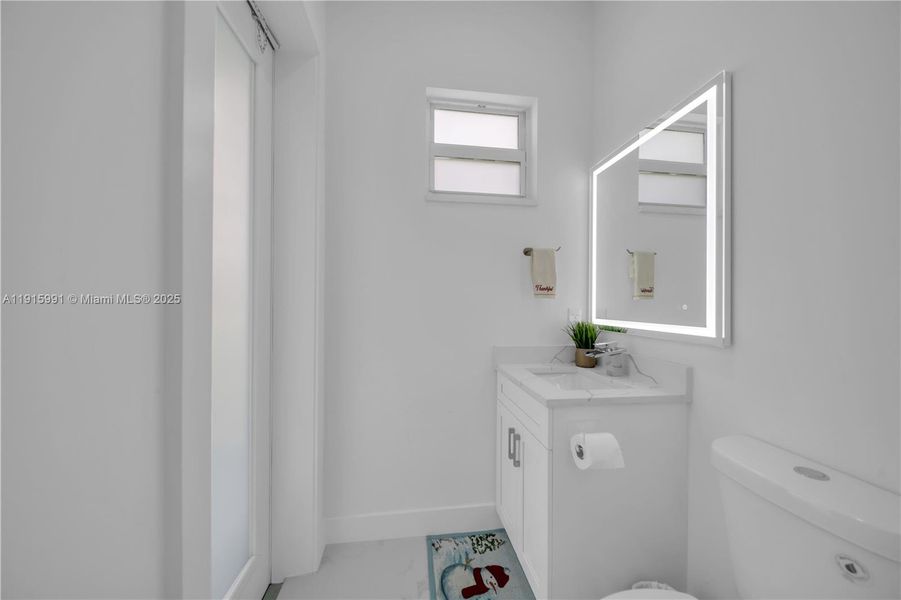 Furnished interior view inside a new home in , Lehigh Acres (Image 19).