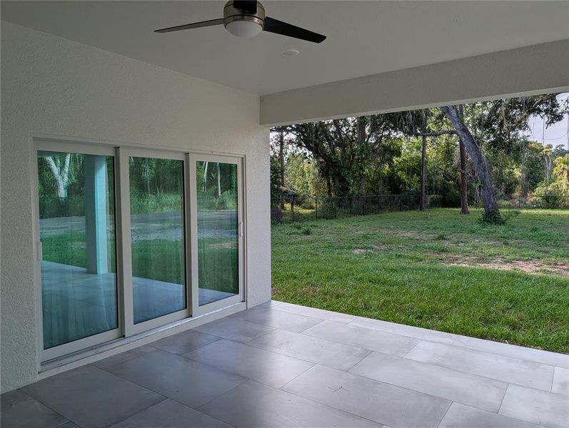 Exterior details and patio area of a home in , Davenport (Image 31).