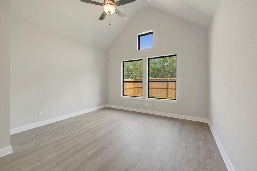 Spacious, unfurnished interior of a new home in Sienna - Grove Collection, Missouri City (Image 14). Spacious, unfurnished interior of a new home in Sienna - Grove Collection, Missouri City (Image 14).